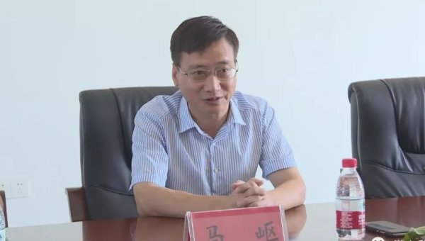 垒富配资 副县长组建“七兄弟吃喝圈”，长期接受“保姆式”服务
